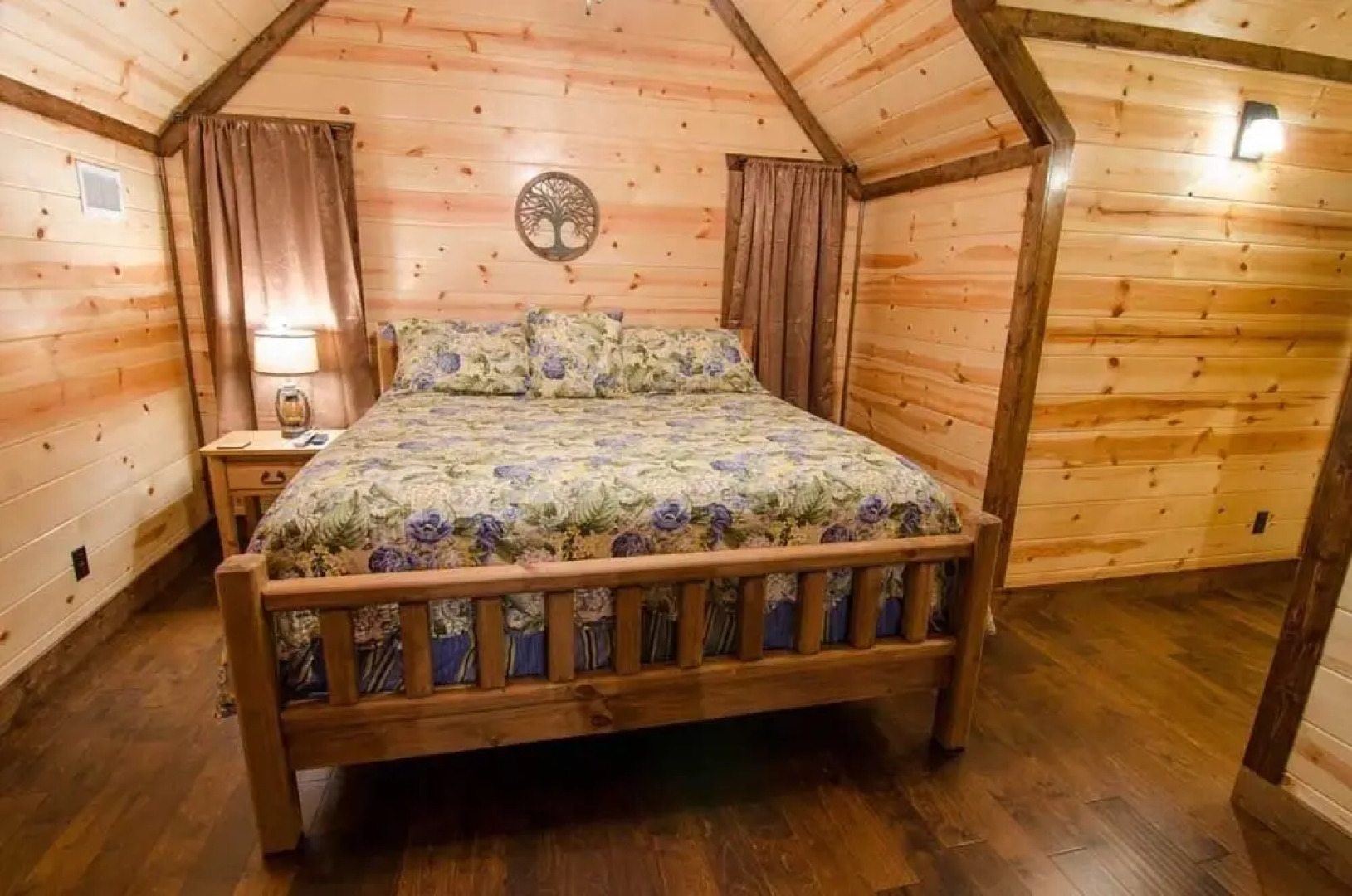 Four Leaf Clover Lodge - 4 Br Cabin
