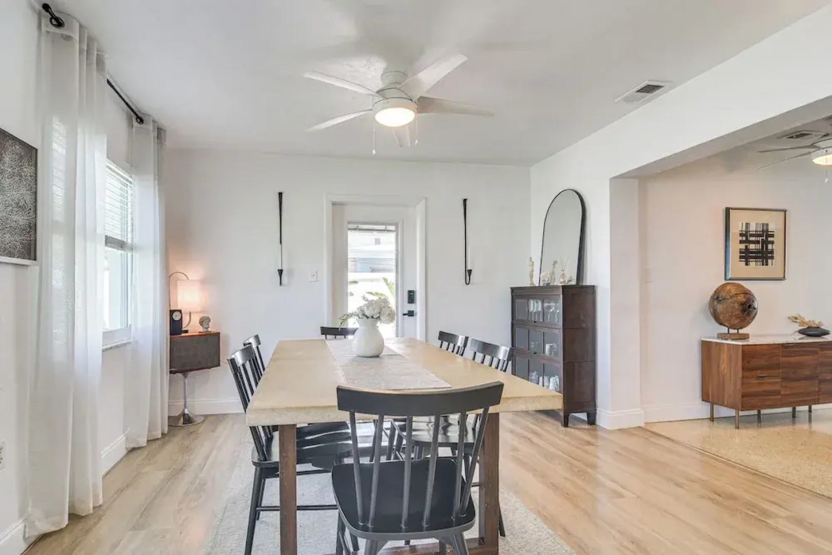 Redington Beach Coastal Retreat - Walk to Beach!