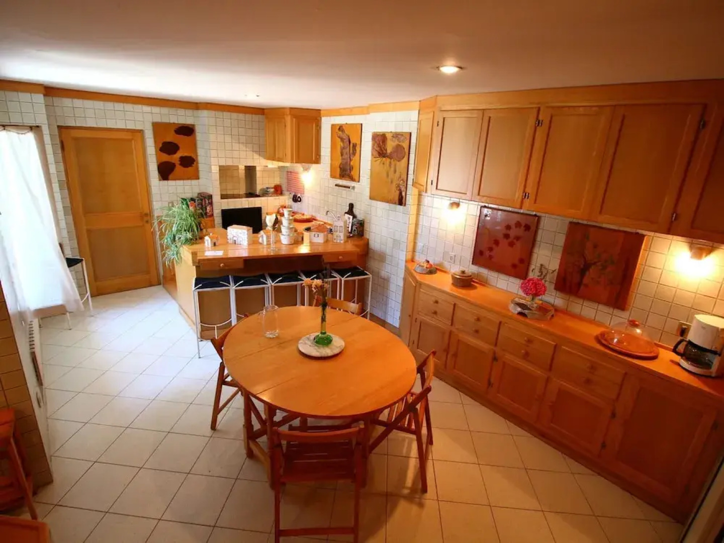 Villa Near Rome With Pool and Stunning Views