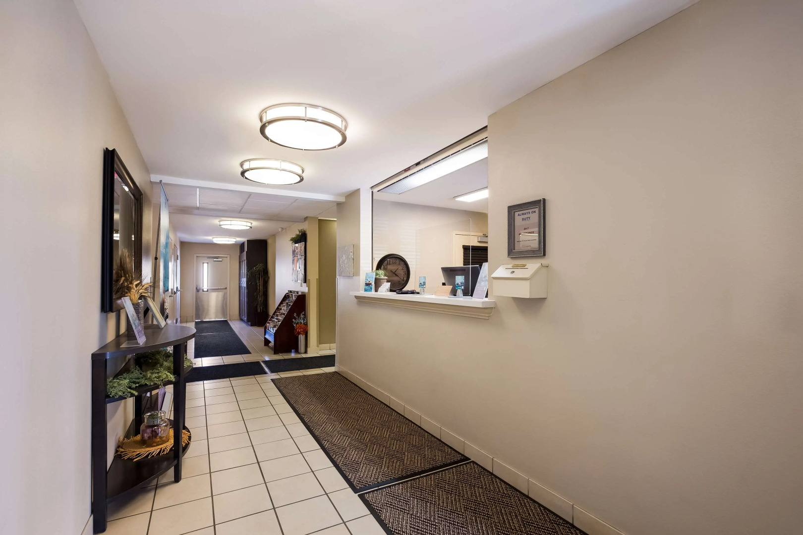 Sonesta Simply Suites  St Louis Earth City