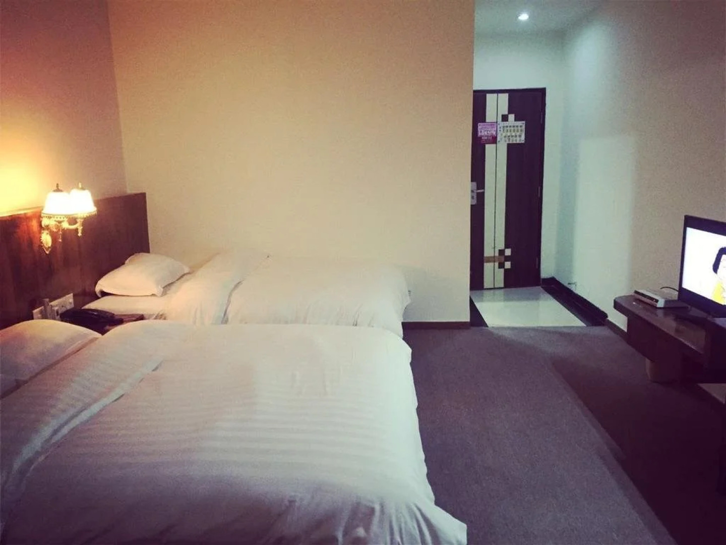 Jinjiang Business Hotel