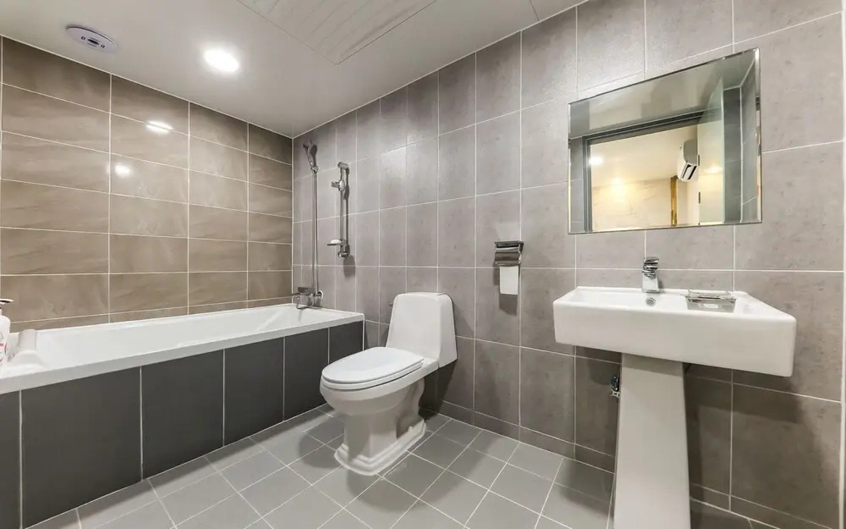 Asan Time Oncheon Hotel