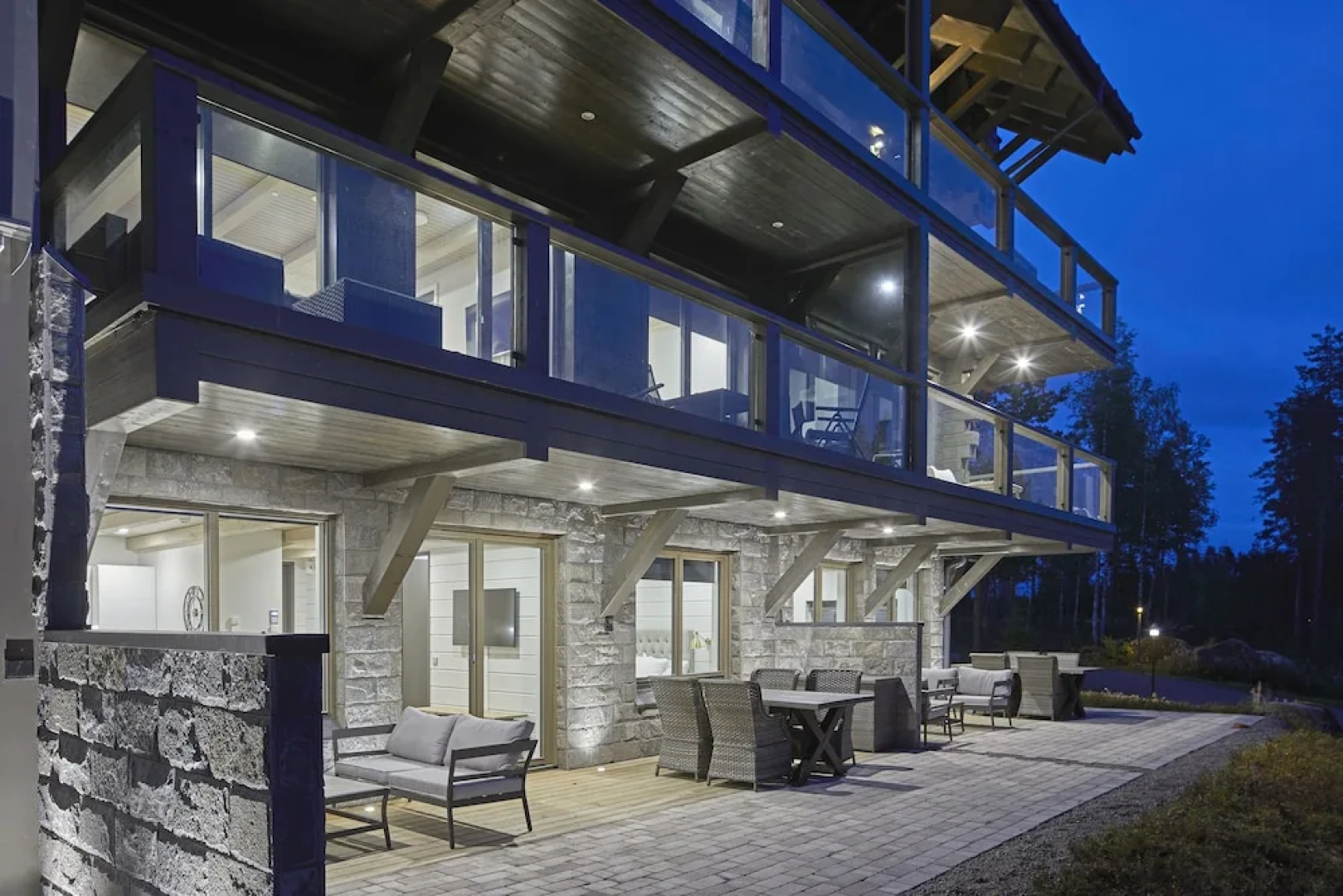 Naava Chalet