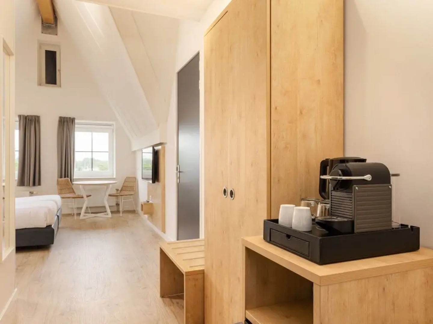 Nice Hotel Room Only 1 km From Volendam Centre