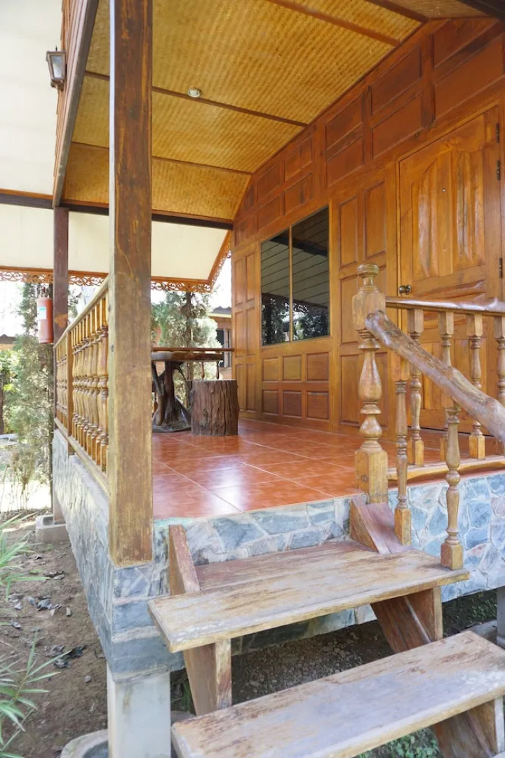 Phuruarounmai Resort