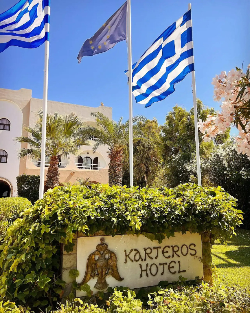 Karteros Hotel