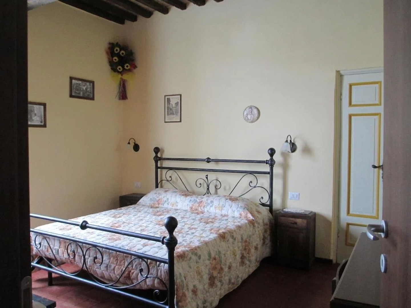 Bed & Breakfast Lucca Fora