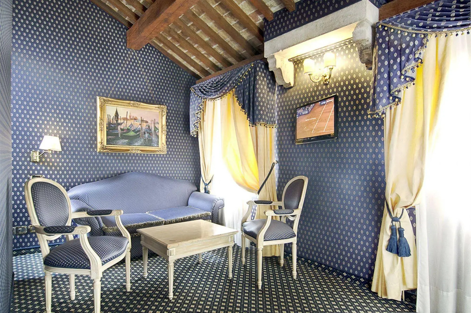 Relais Piazza San Marco