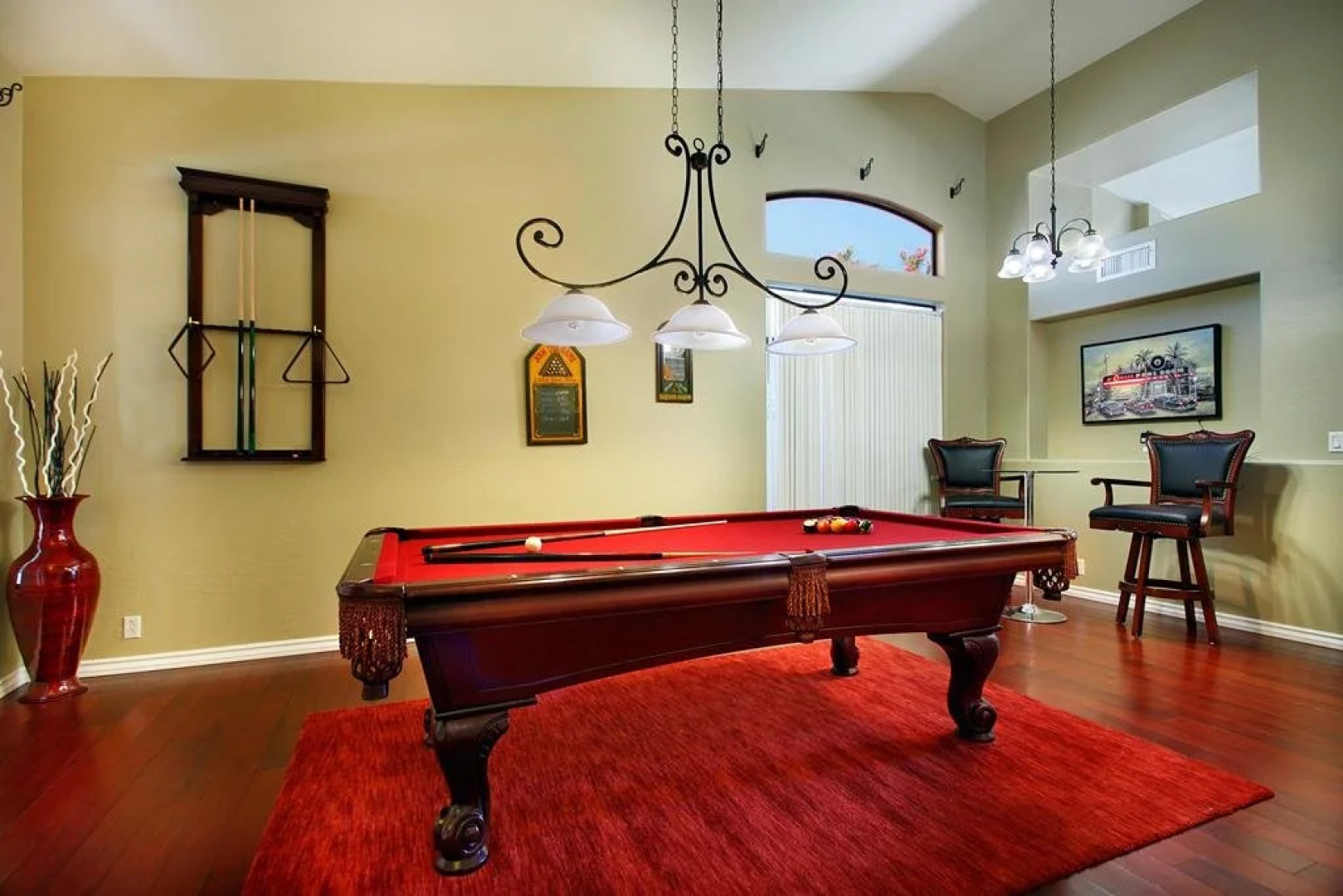 Chandler - 4 Bedroom Home - Chandler