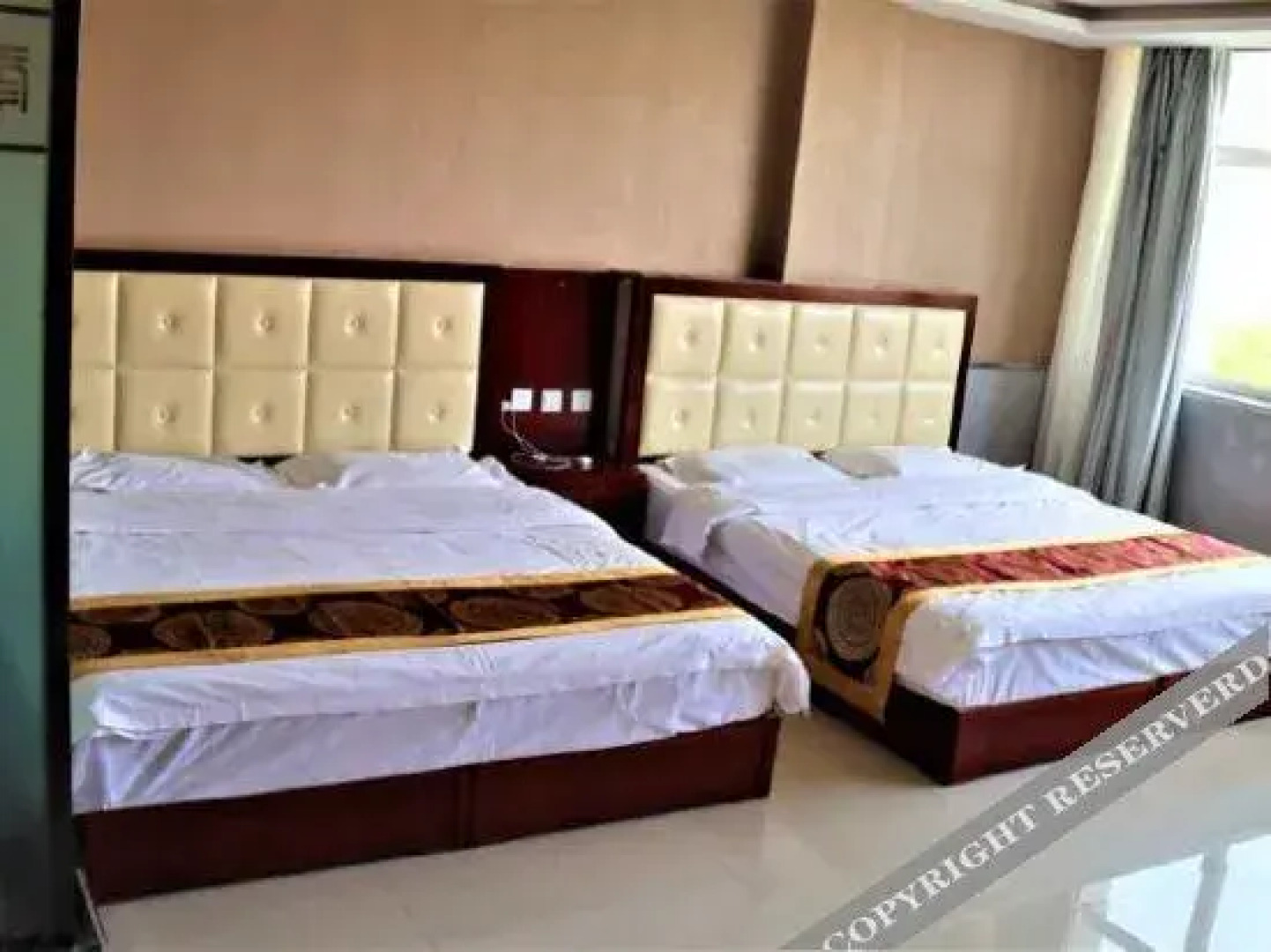 OYO锡林浩特局氣网络宾馆