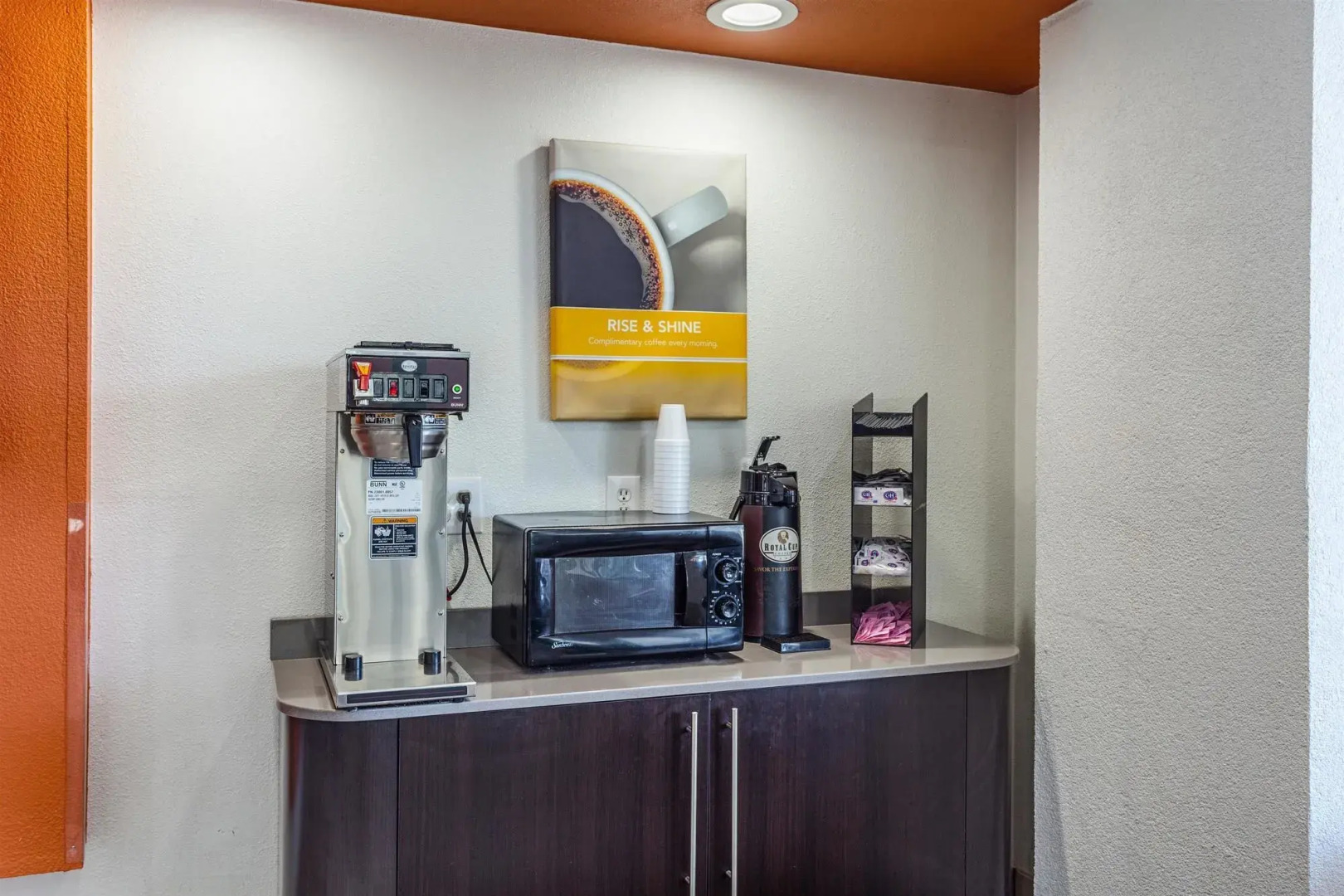 Motel 6 Marysville South