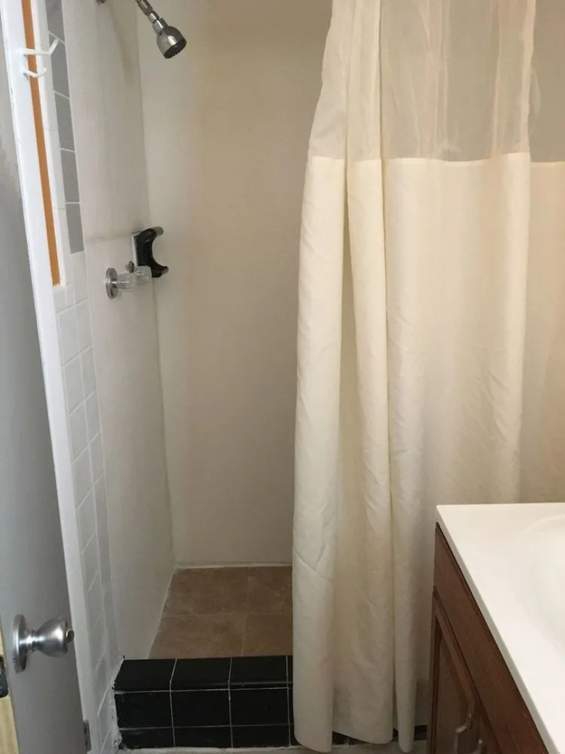 Town House Motel Inn