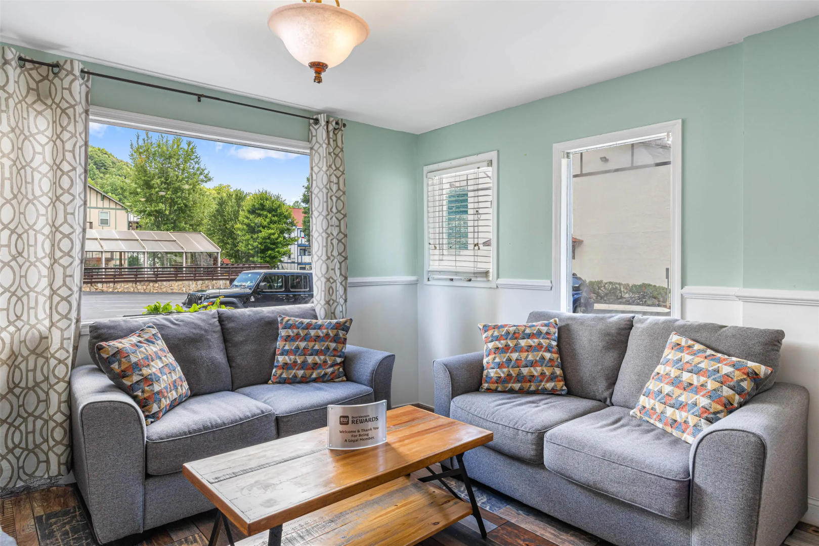 SureStay Hotel by Best Western Helen Downtown