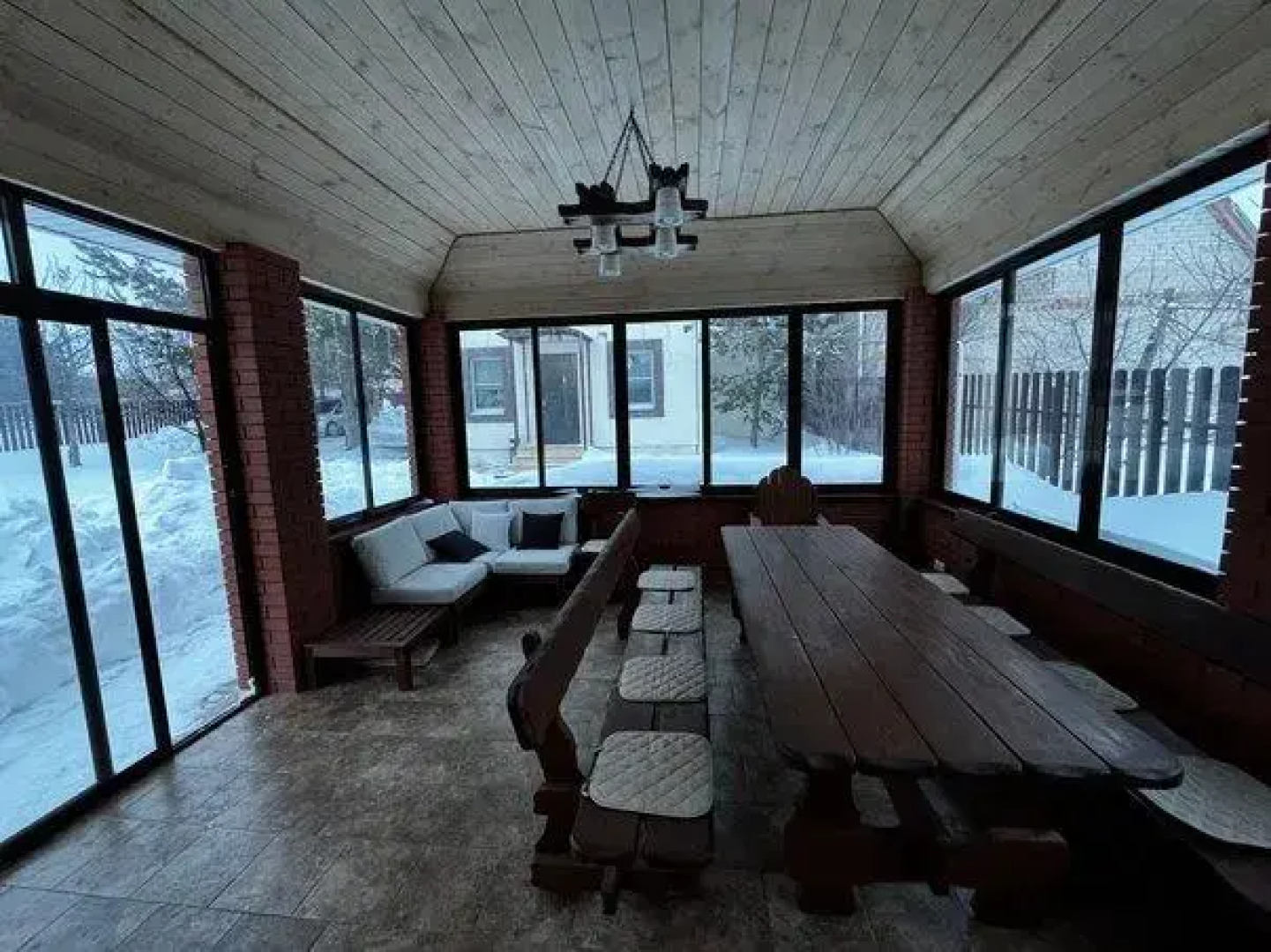 Дом на Сиреневой улице