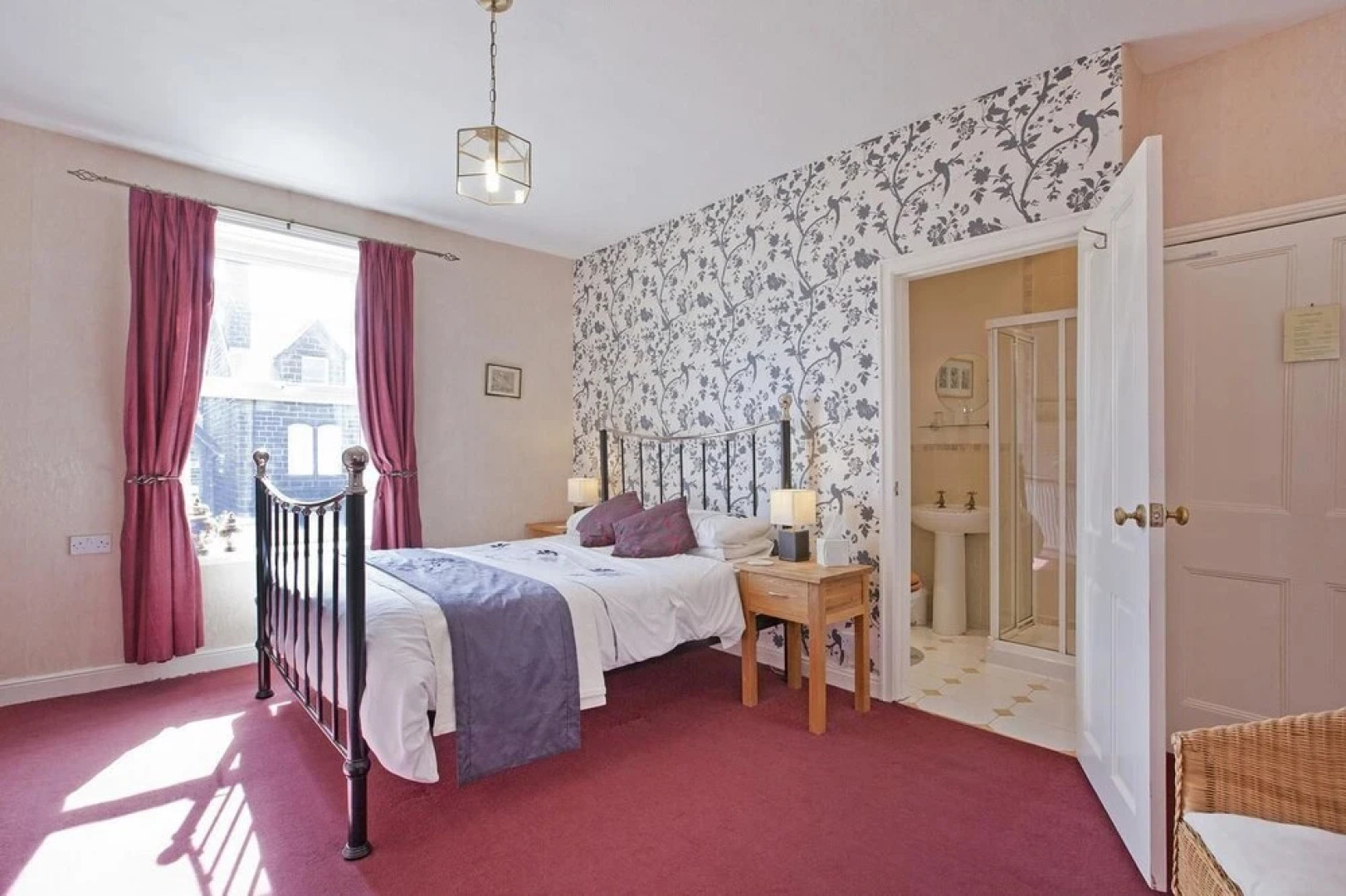 Tivoli Place Guesthouse