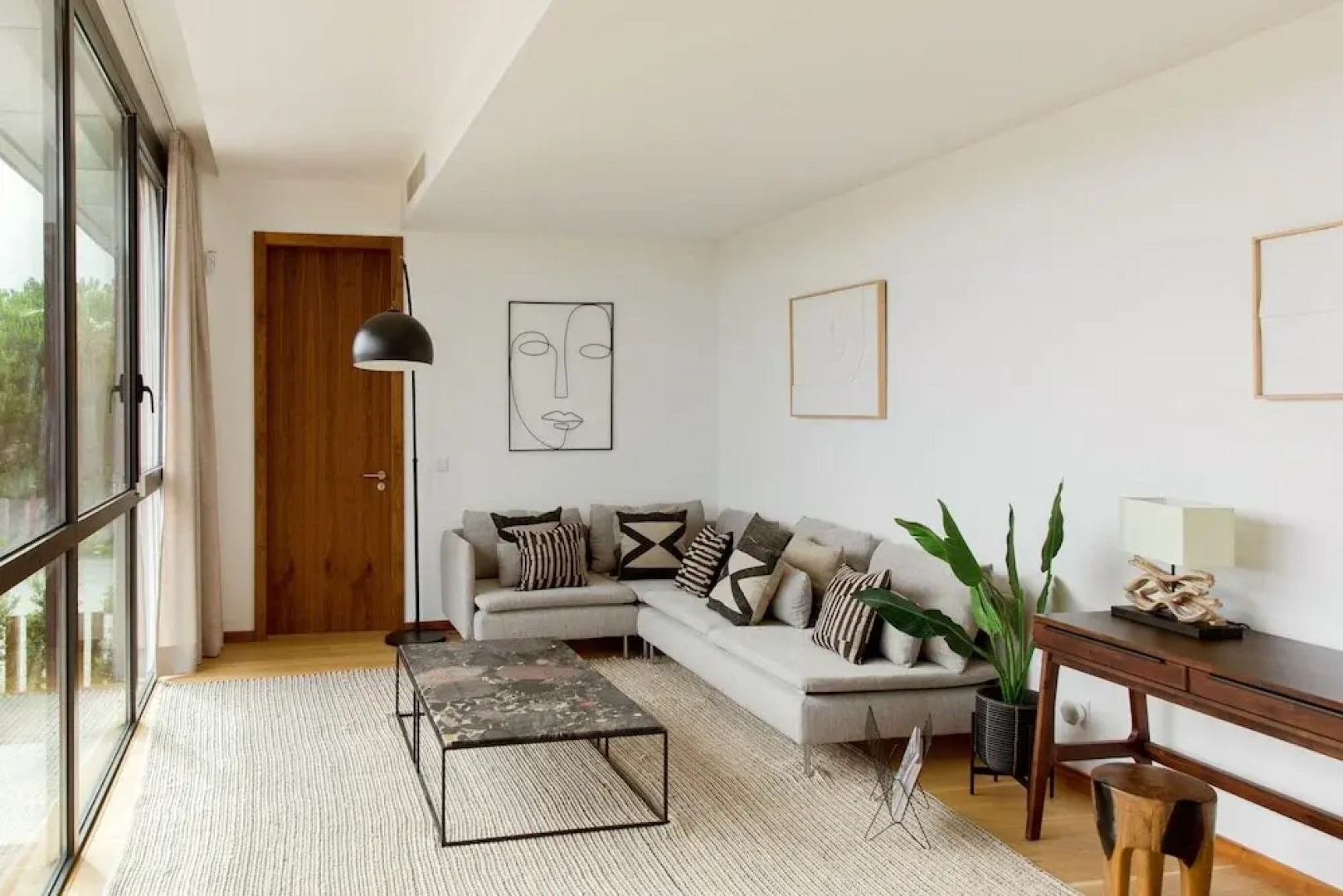 Troya Regal Villa By Cadenzalux