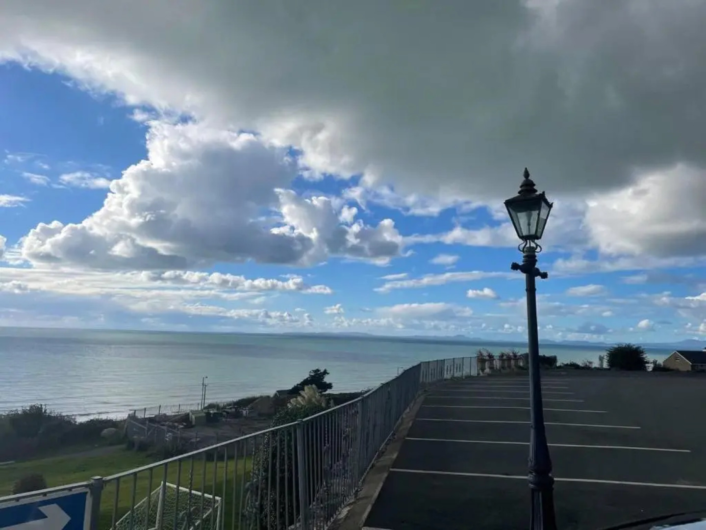 Barmouth Pet-friendly 2-bed Caravan With Sea View