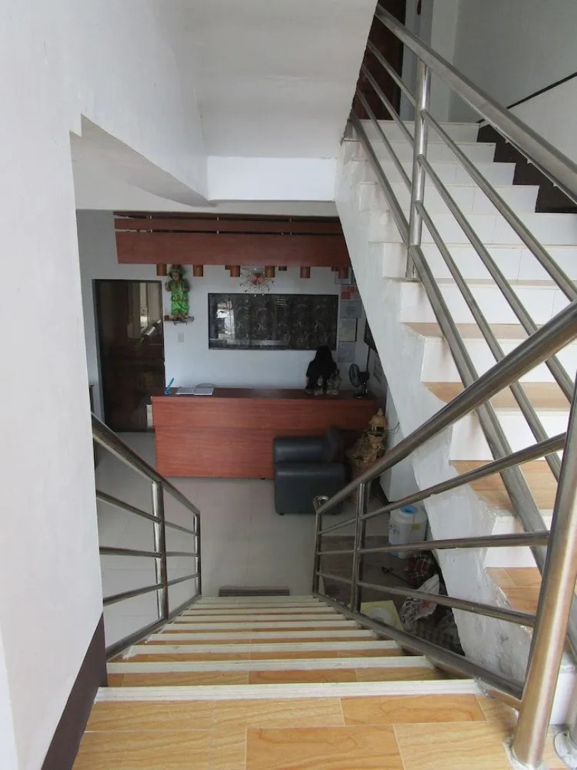 ACM Surfing View Hotel