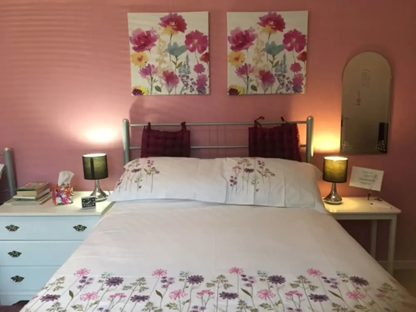 The Cherries Bed and Breakfast