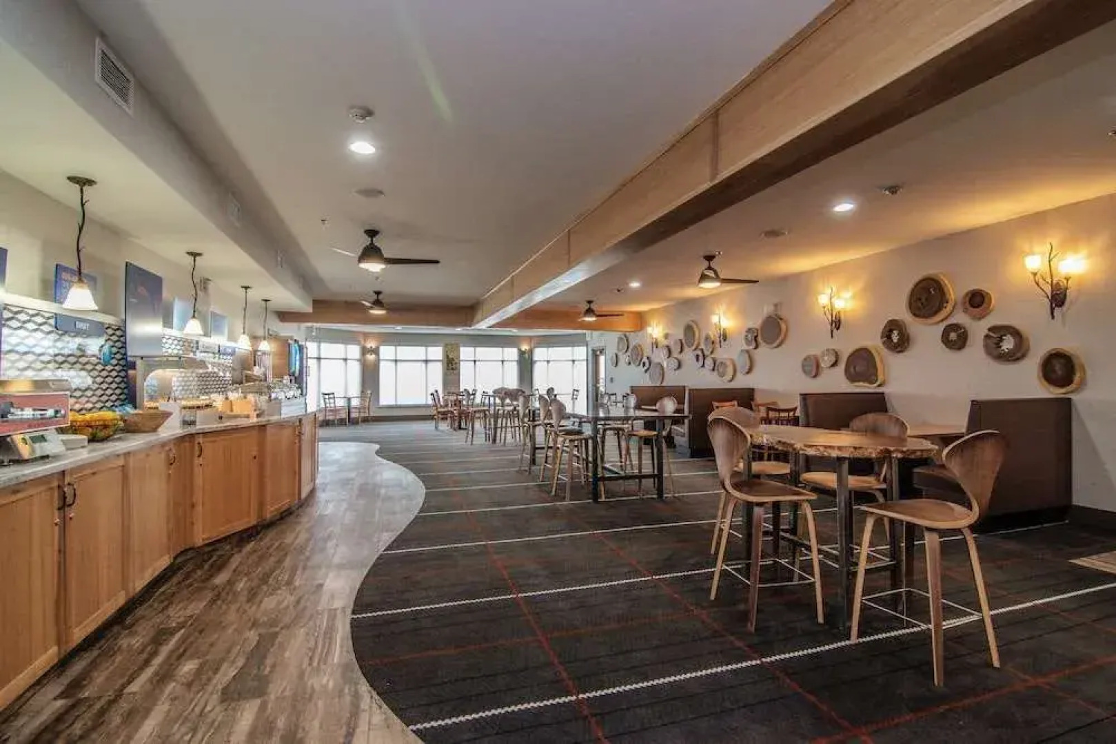 Holiday Inn Express & Suites Kalispell