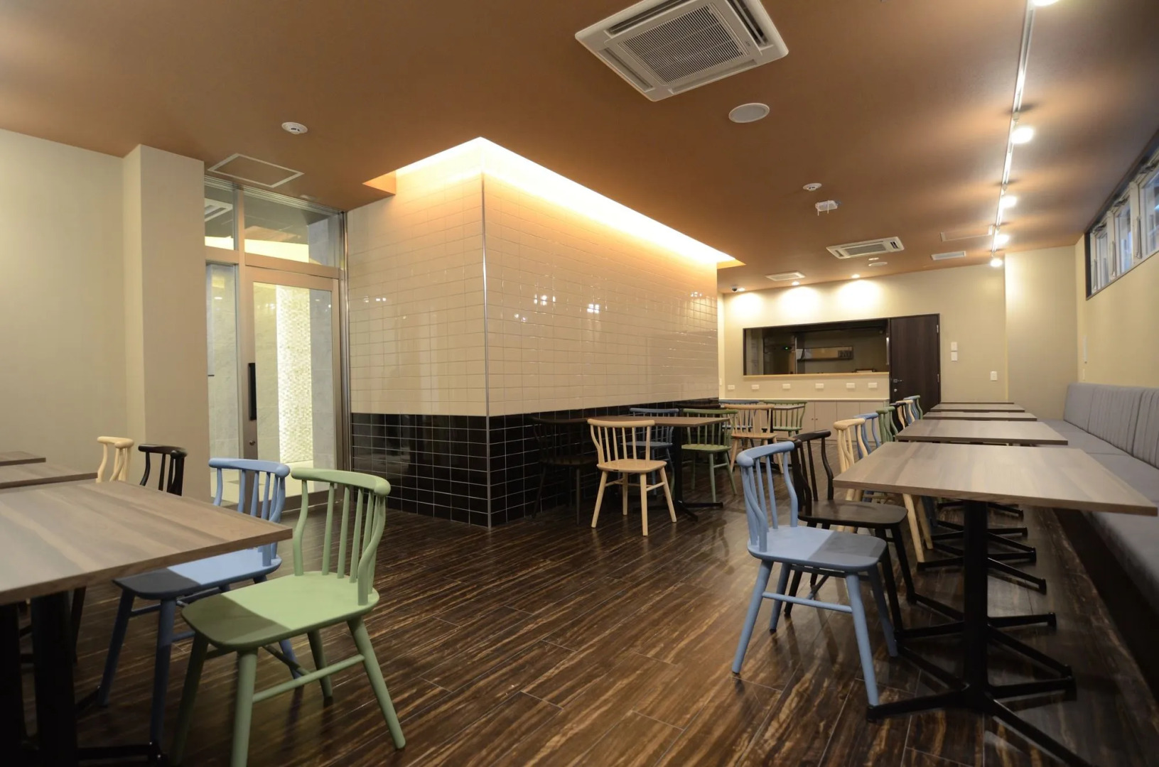 Nipponbashi Luxe Hotel