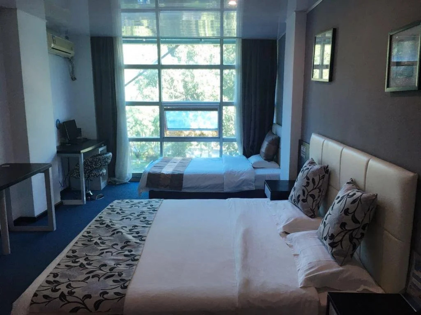 Chengde Xindao Shishang Hotel