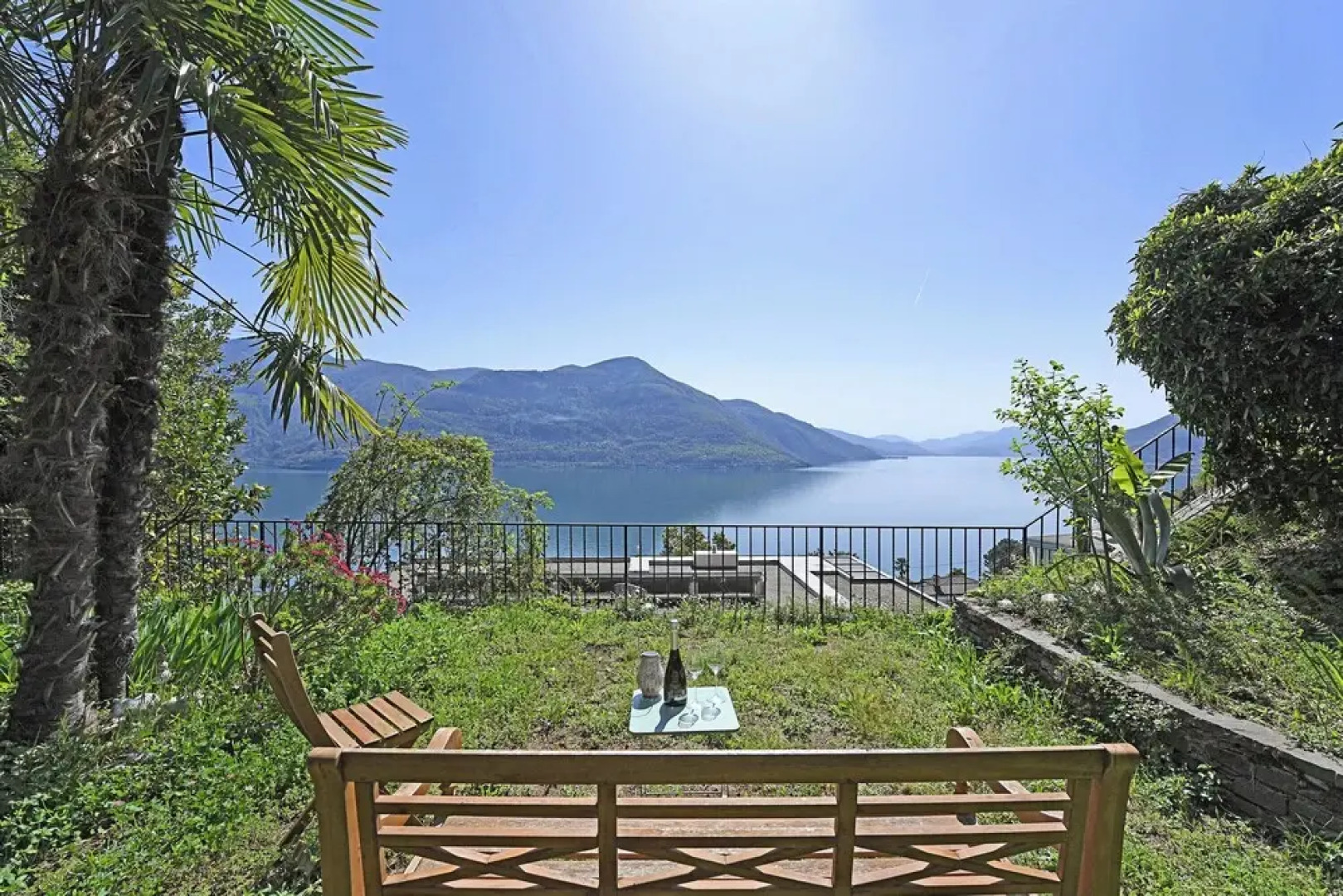 Peace Over the Lake Room 1