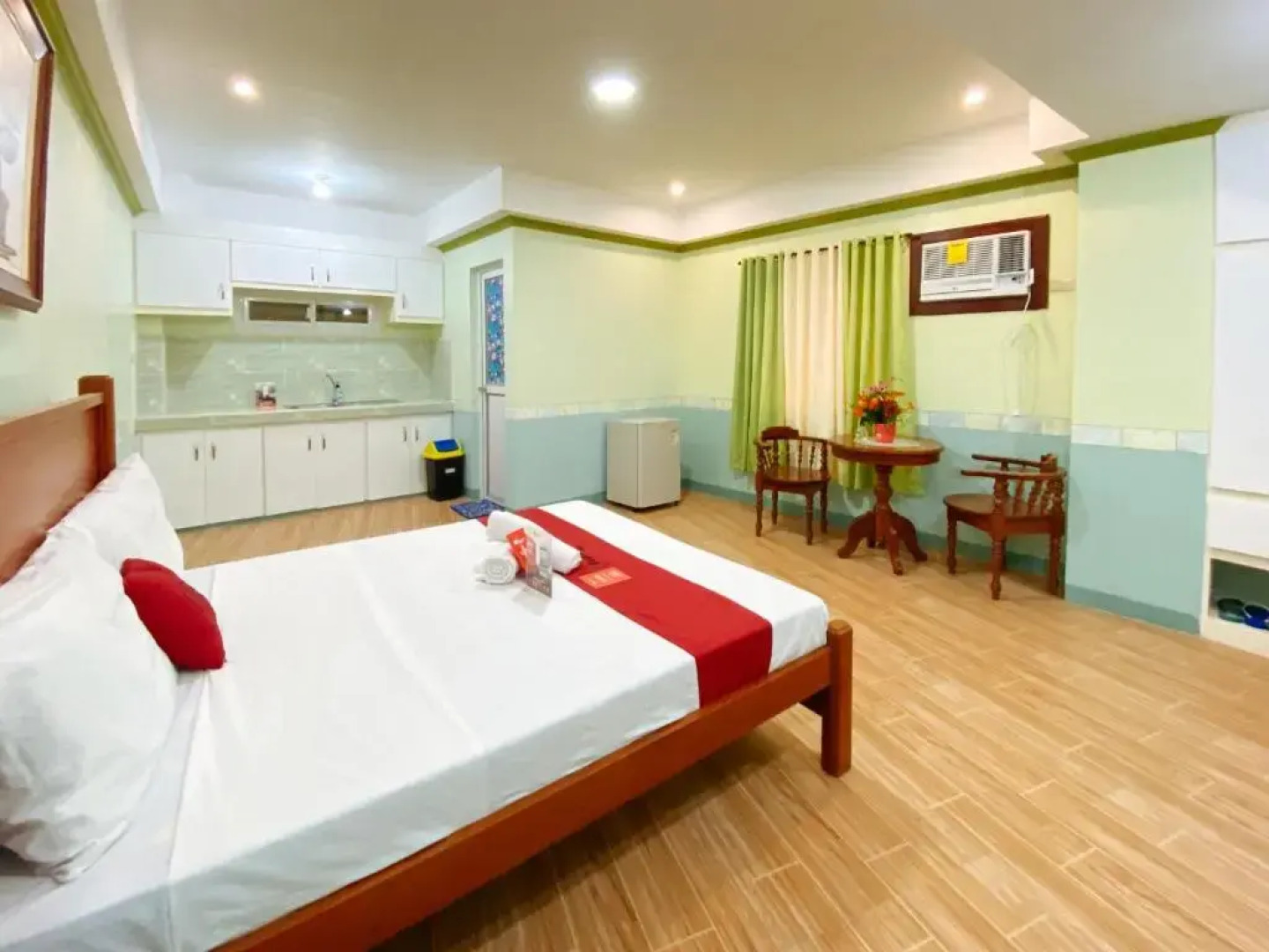 RedDoorz @ Calapandayan Subic Zambales