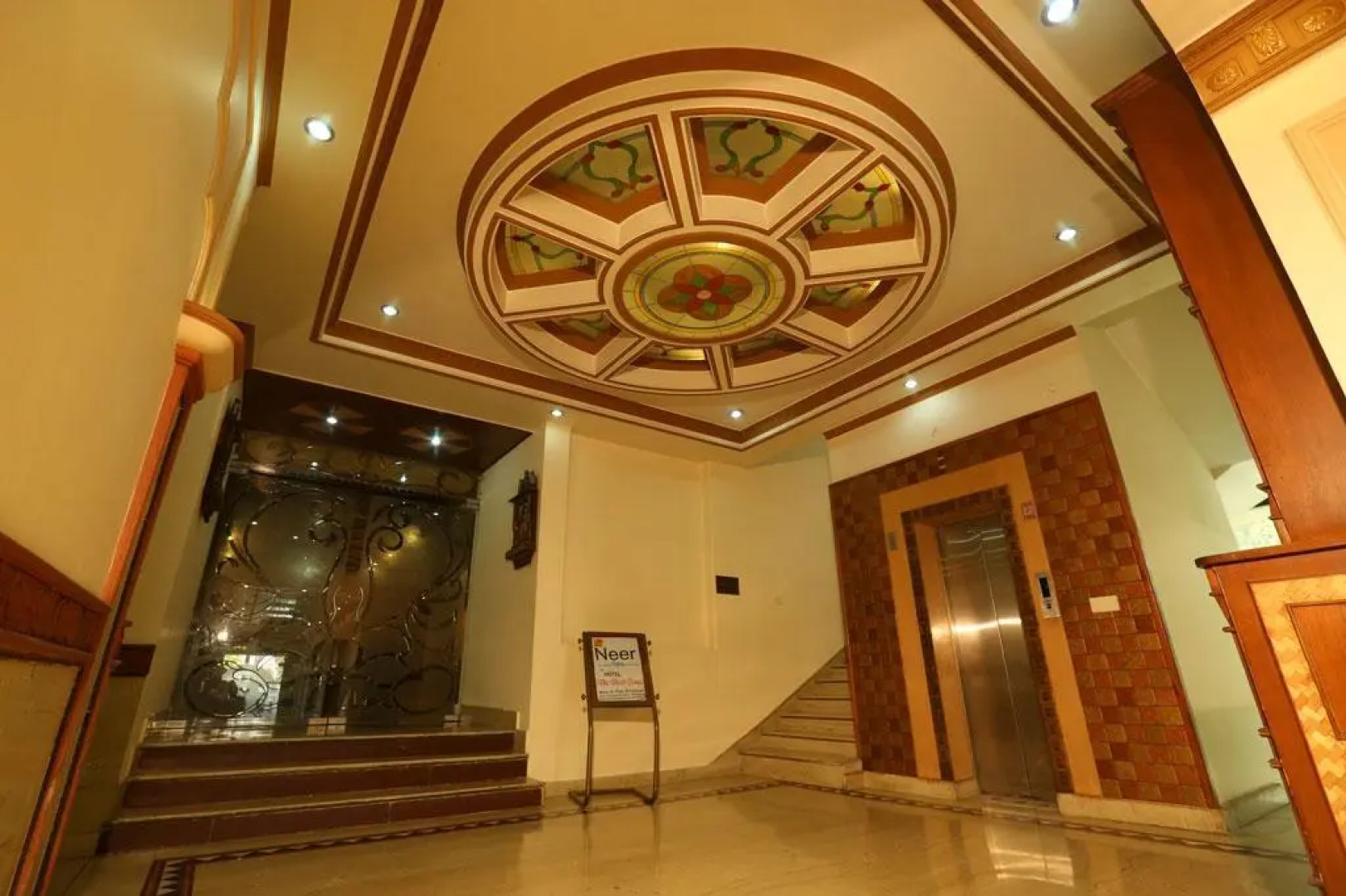 Hotel Vasundhara Palace Rishikesh