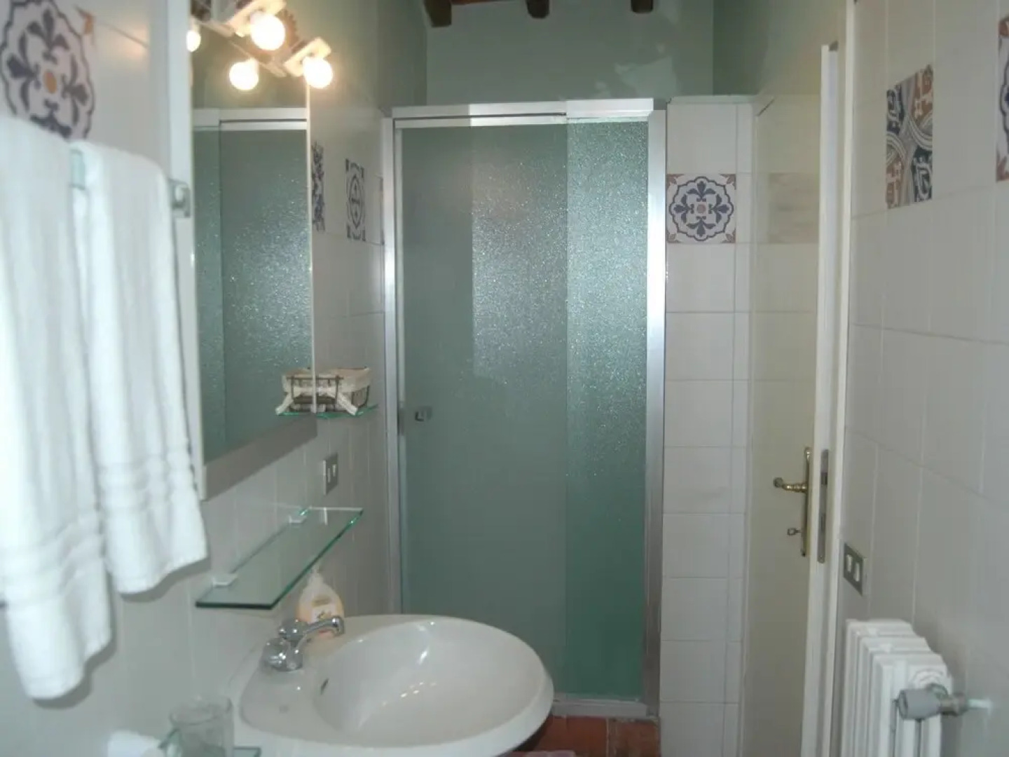 Elegant Villa in Barberino Tarvanelle with Swimming Pool