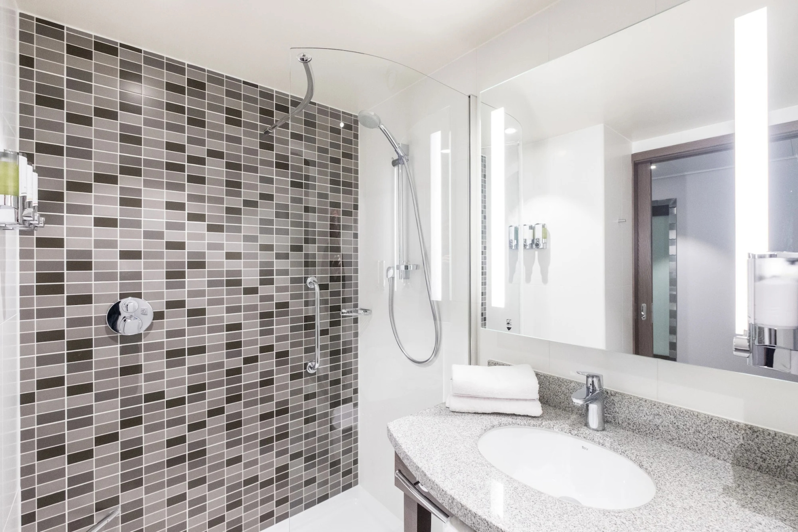 Hampton by Hilton Edinburgh West End