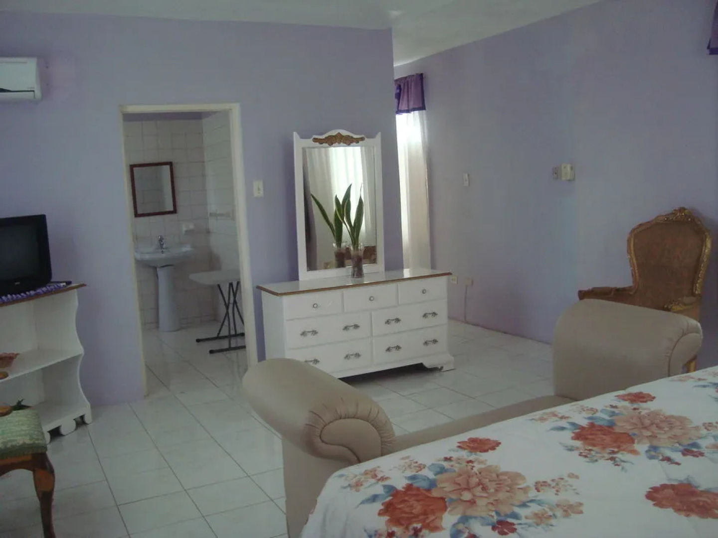 Diamond Villa Yoga & Wellness