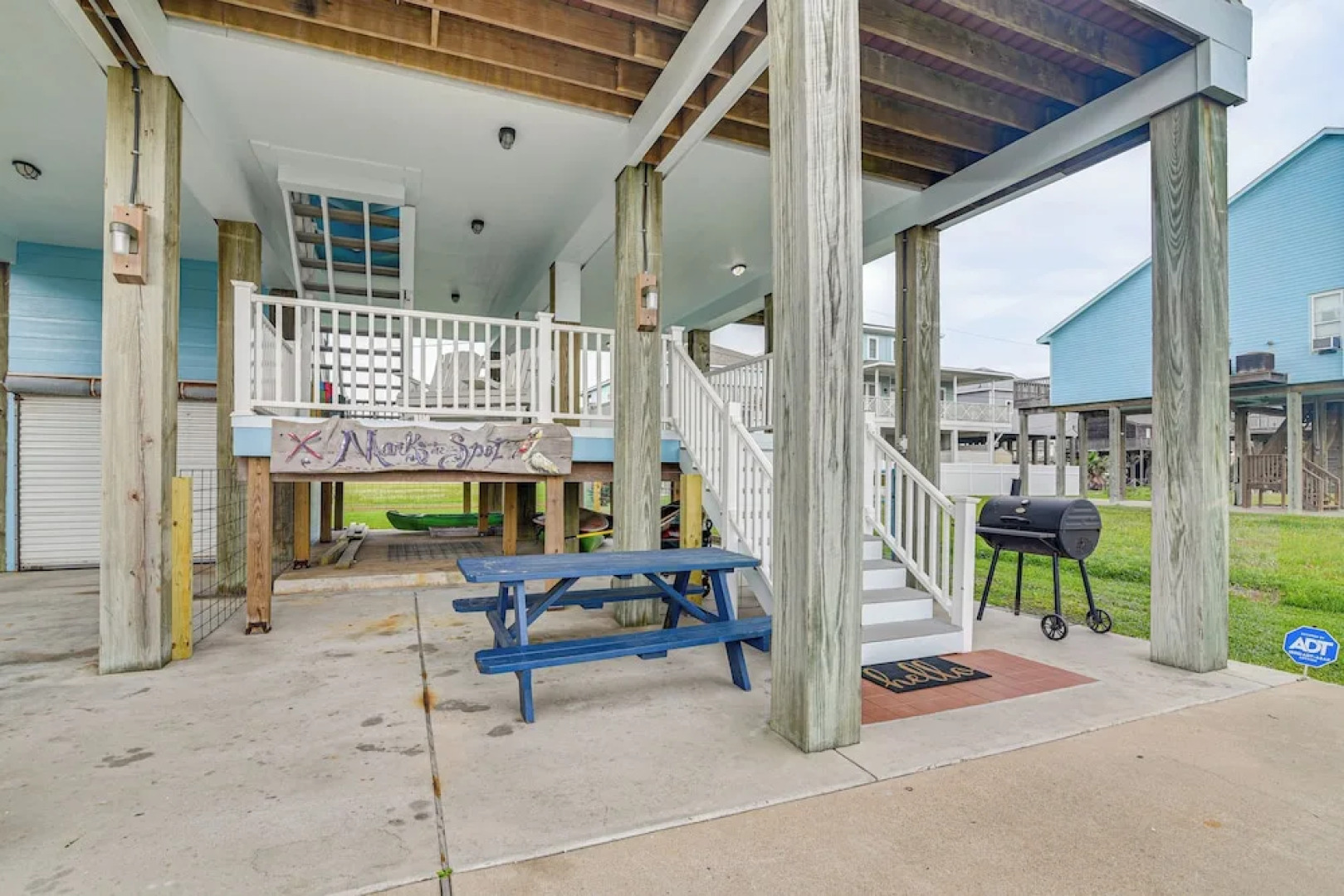 Steps From Gulf: Freeport Home w/ Water Views