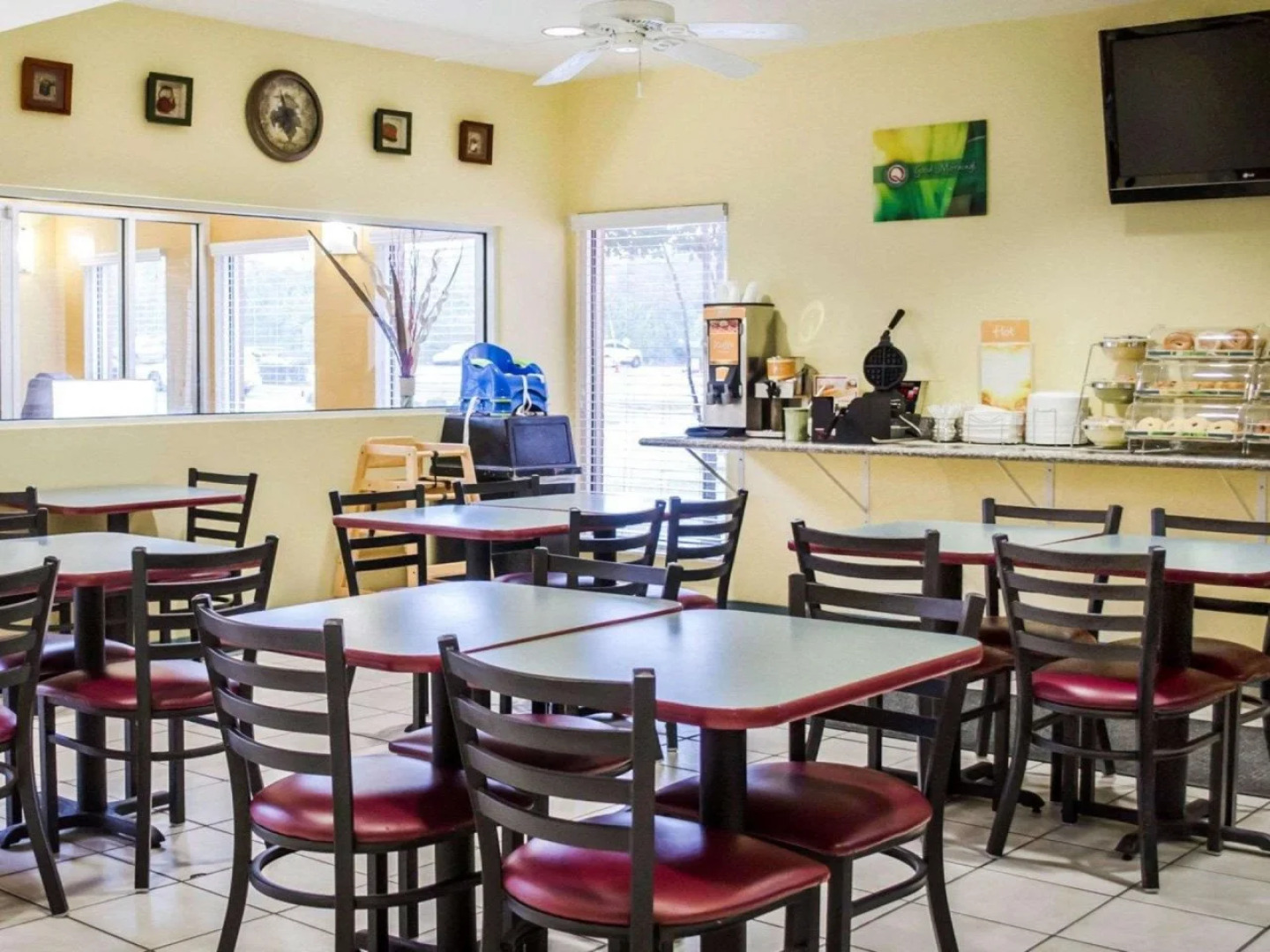 Studio 6 Pensacola, FL - West I-10