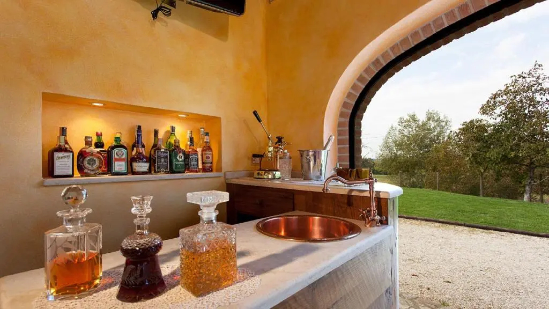 GENIUS LOCI 6&1, Emma Villas