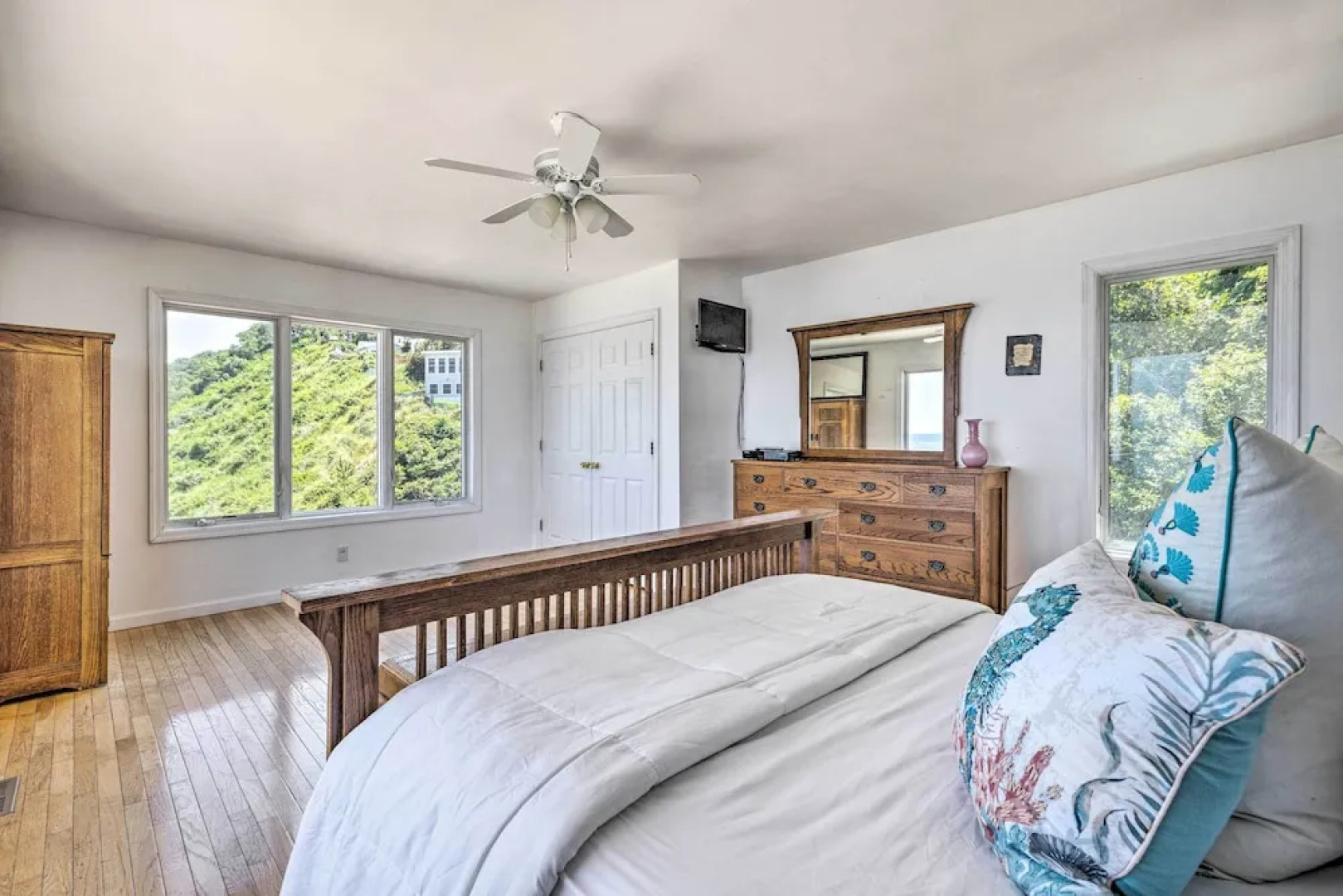 Beachfront Wading River Home w/ Deck & Grill!