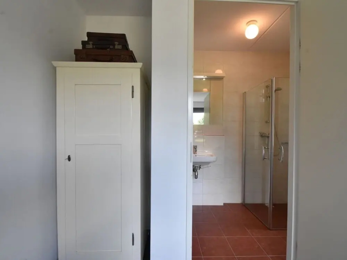 Beautiful holiday home with attractive interior and large sunny garden.