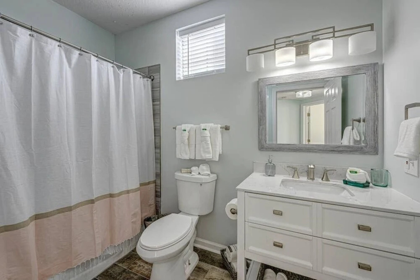 Beach Serenity 3 - Rooftop Deck with Ocean Views