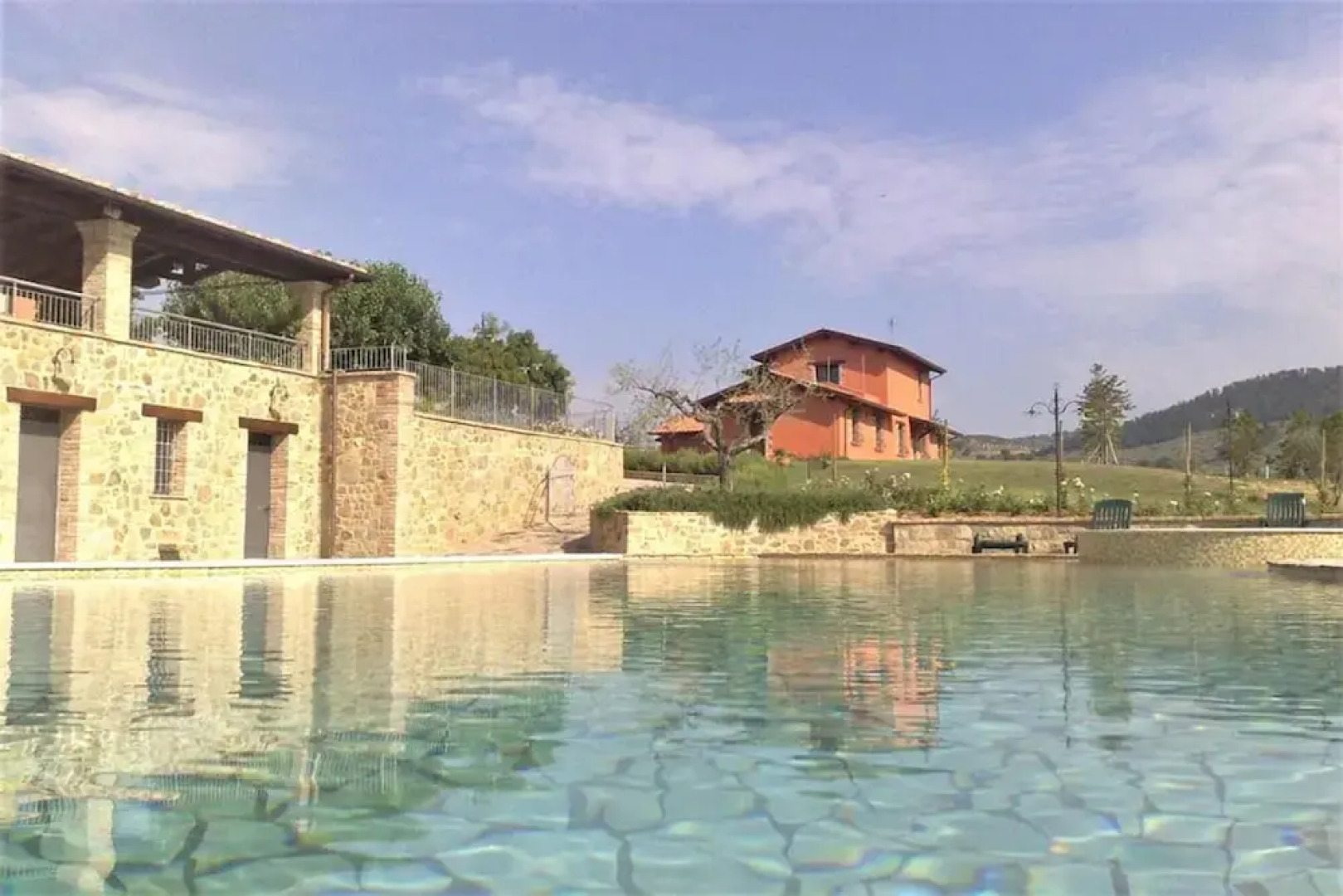 Apartment in Umbria With Infinity Pool Views
