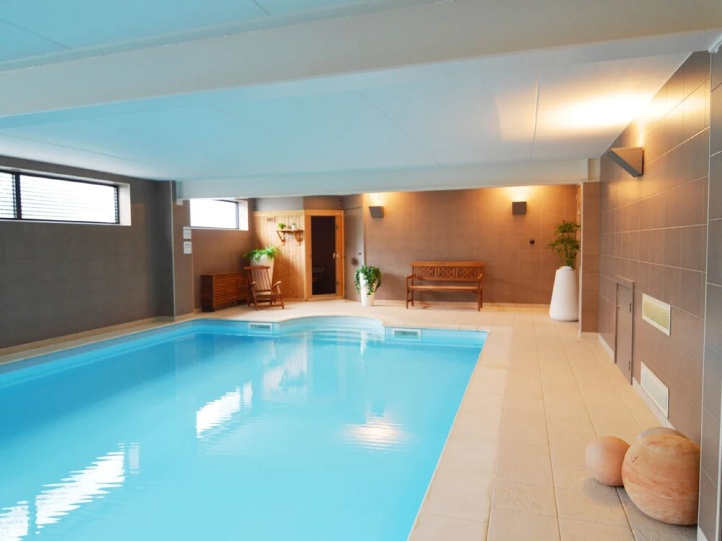 Family Villa, Profondeville