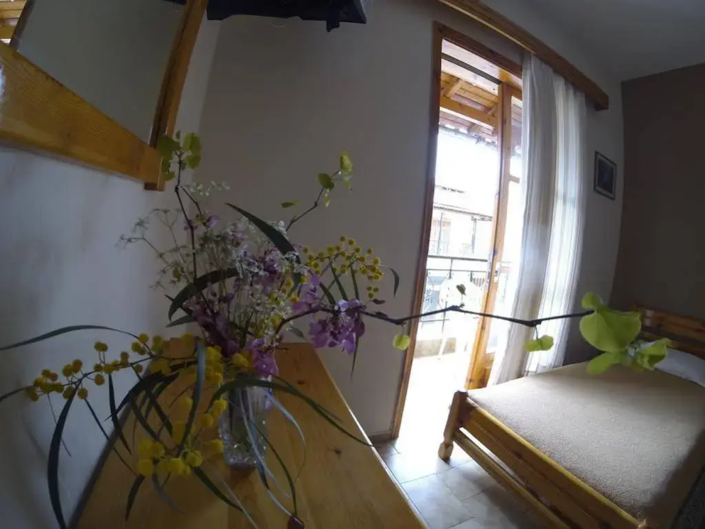 Anesi Rooms To Rent