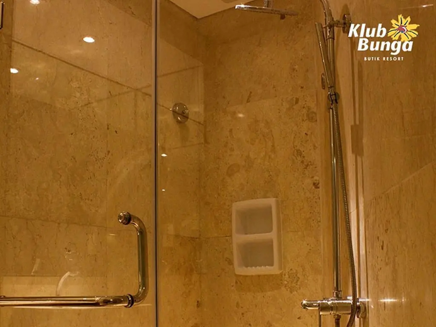 Klub Bunga Butik Resort