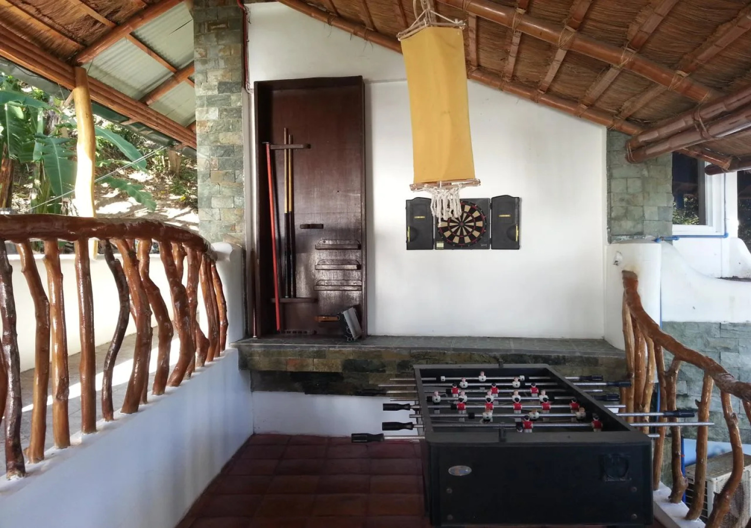 Dolphinbay Beachfront & Dive Resort