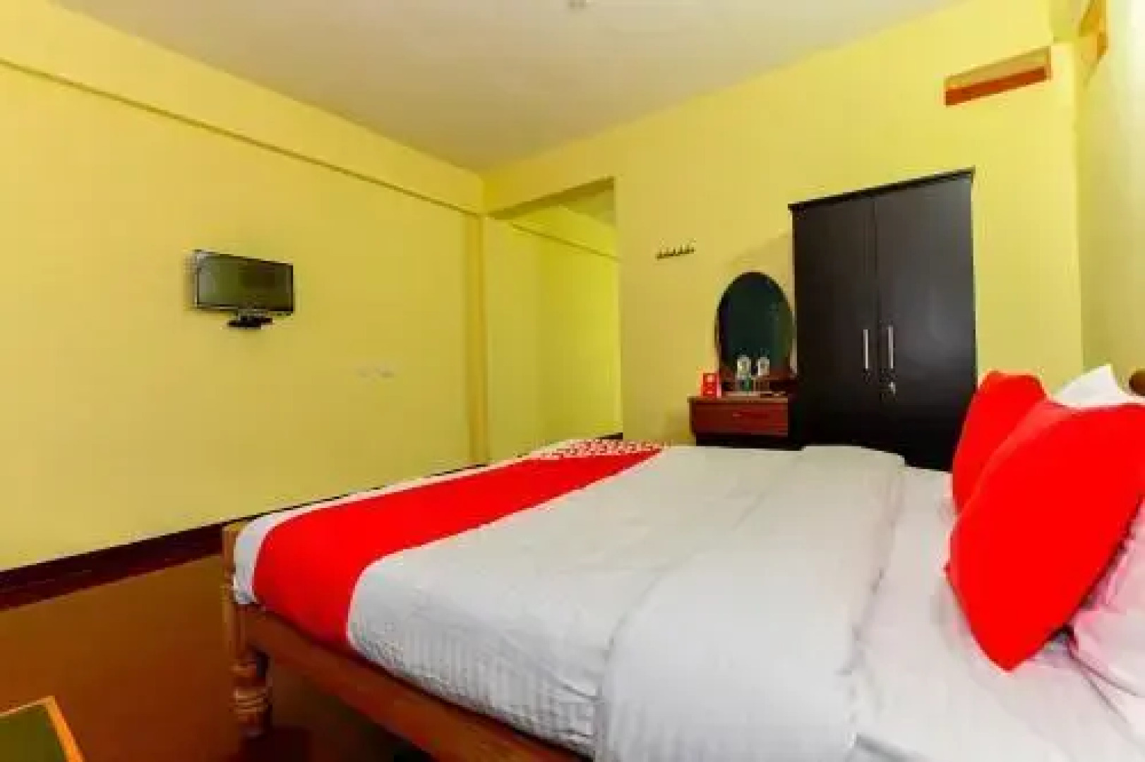 OYO 22707 Anand Resort Vattavada