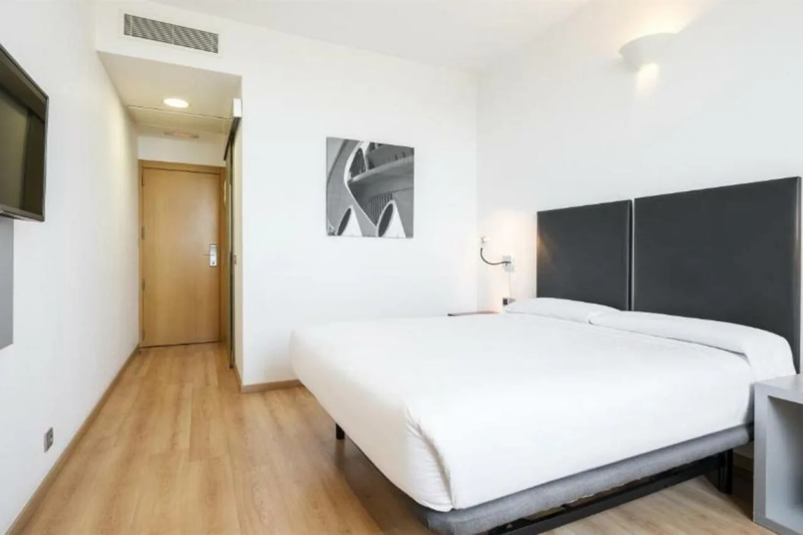 Hotel ILUNION Aqua 3