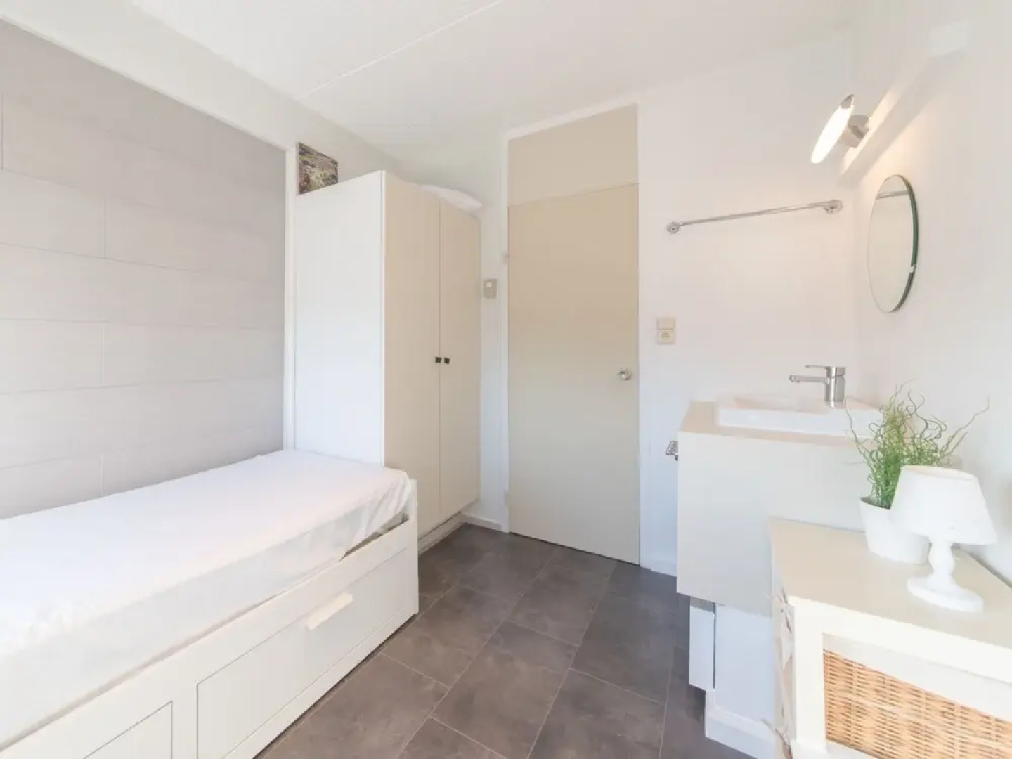 Mimosa 007 De Haan in De Haan