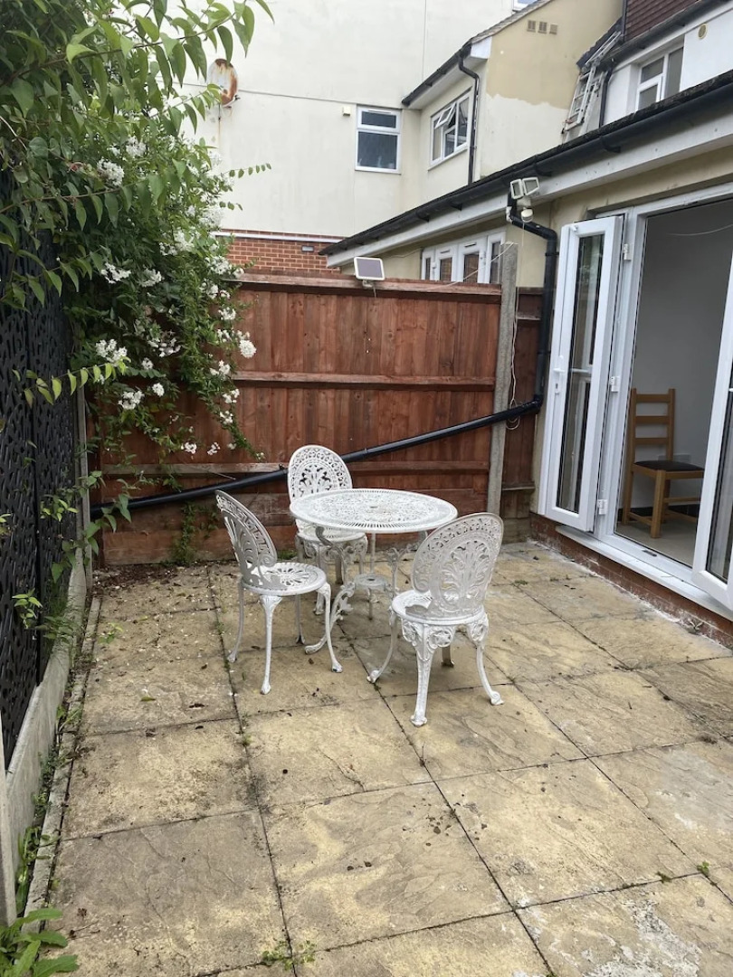 2 En-suite Bedrooms Flat in Kidlington ,oxford