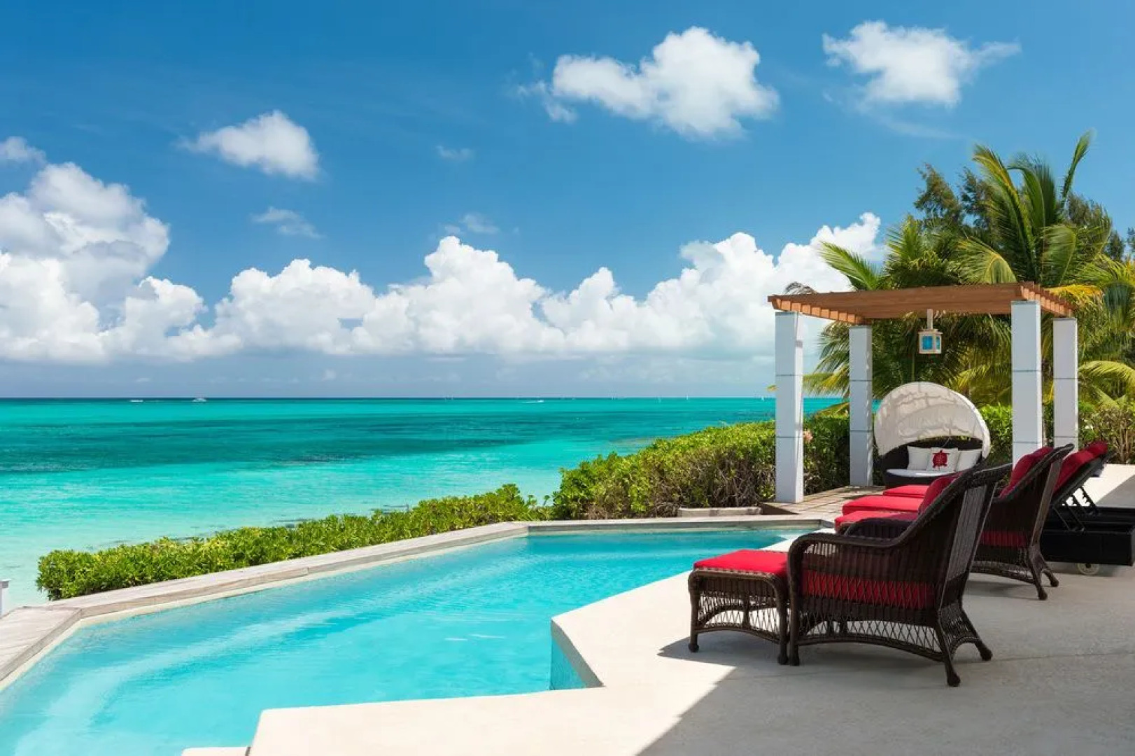 Windsong Oceanfront Villa