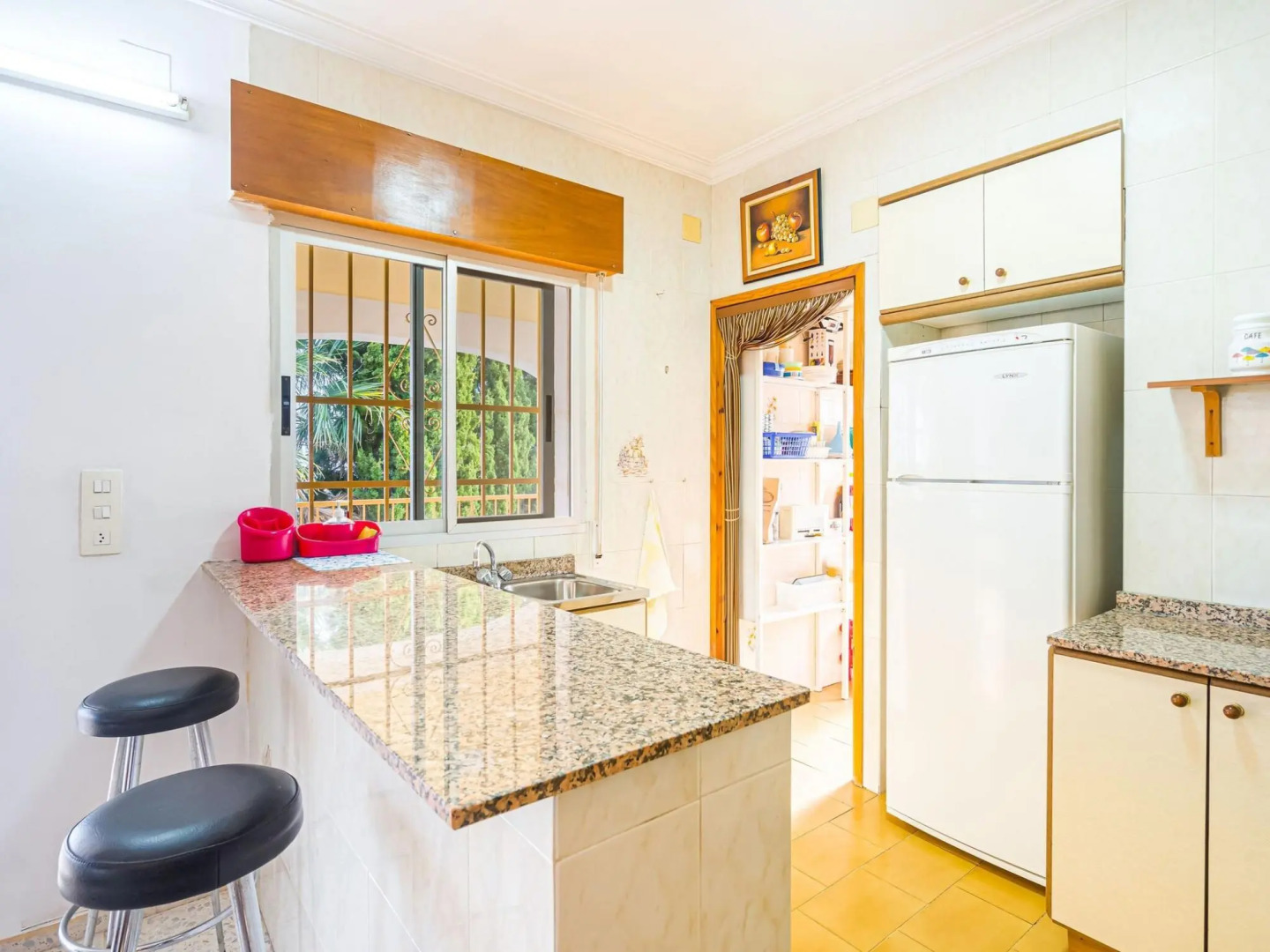 Delightful Holiday Home in Callosa d' Ensarria With Pool