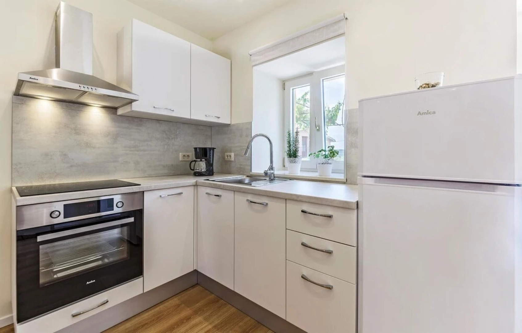 Amazing Home in Ripenda Kras, Labin With 2 Bedrooms and Wifi